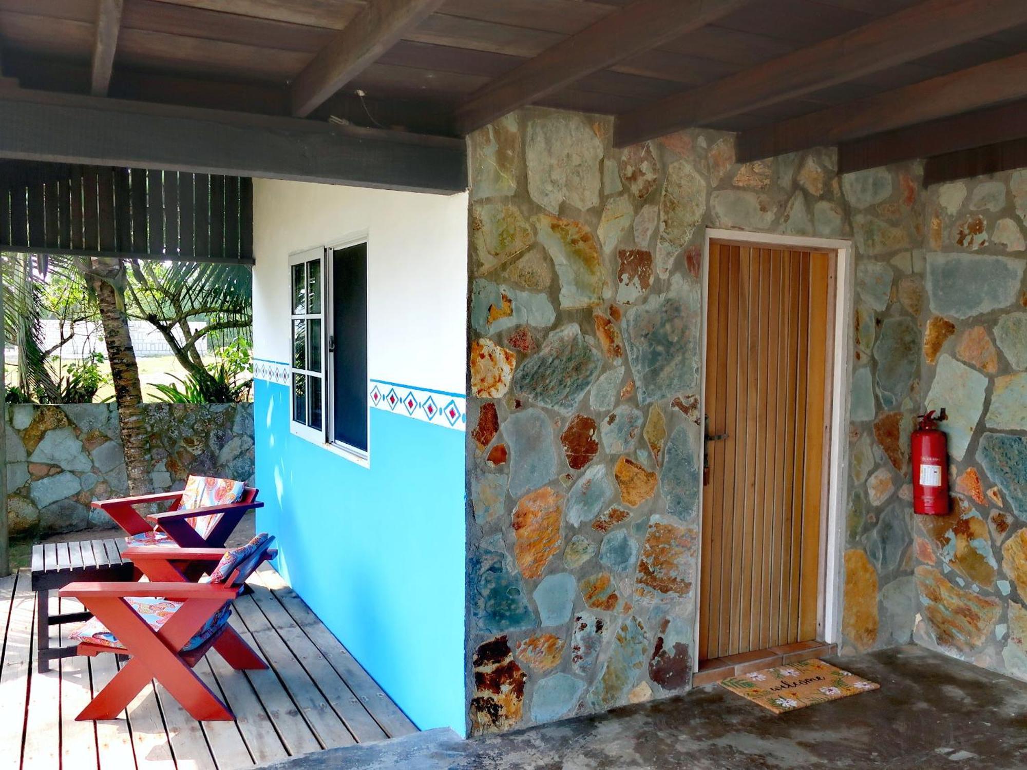 Afro Beach Eco Resort Butre Zimmer foto